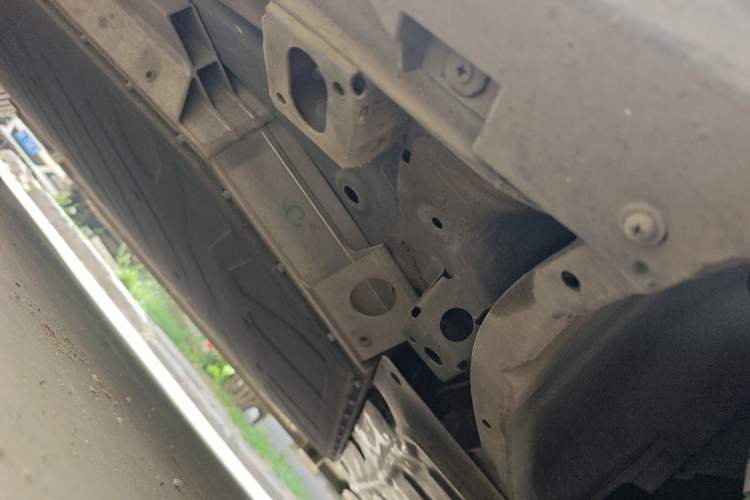 Used AION Y 2022 Plus 80 Enjoy Edition Chassis Front Right