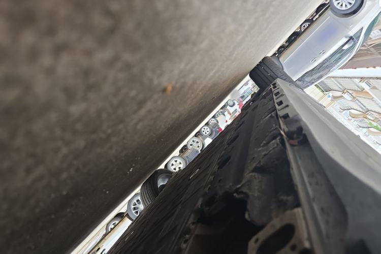 Used AION Y 2022 70 Tech Edition Lithium Iron Phosphate Chassis Front Right