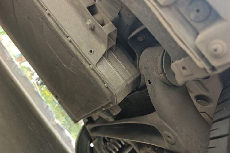 Used AION Y 2022 Plus 80 Enjoy Edition Chassis Rear Left