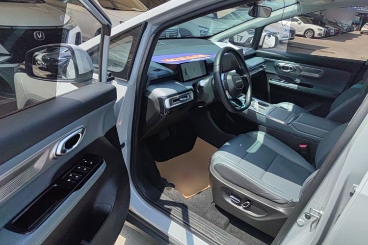Used AION Y 2022 Plus 70 Smart Edition Driver Seat