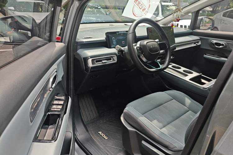 Used AION Y 2022 Plus 70 Enjoy Edition Driver Seat