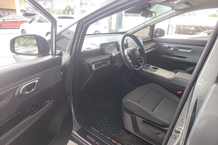 Used AION Y 2022 Plus 80 Enjoy Edition Driver Seat
