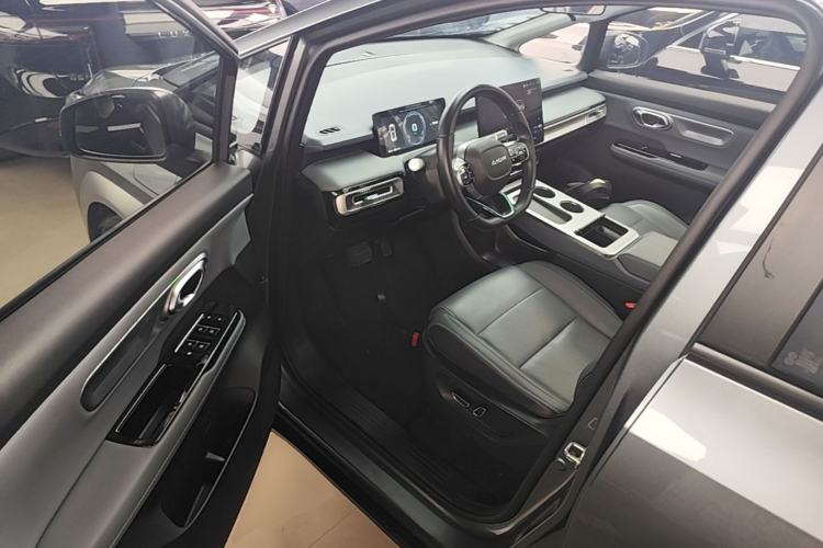 Used AION Y 2022 Plus 70 Smart Edition Driver Seat