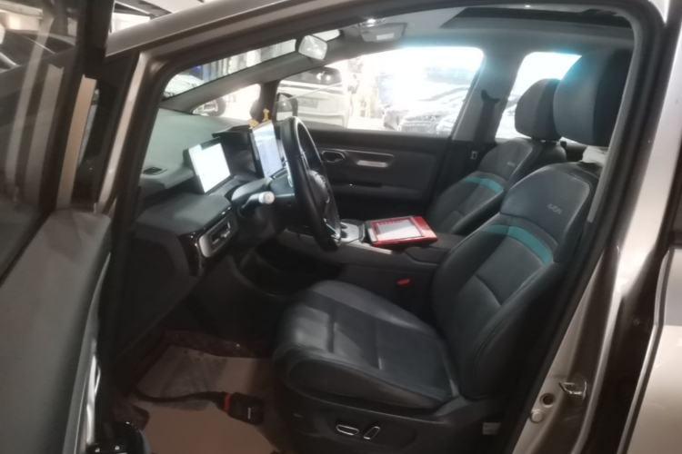 Used AION Y 2022 Plus 70 Smart Edition Driver Seat