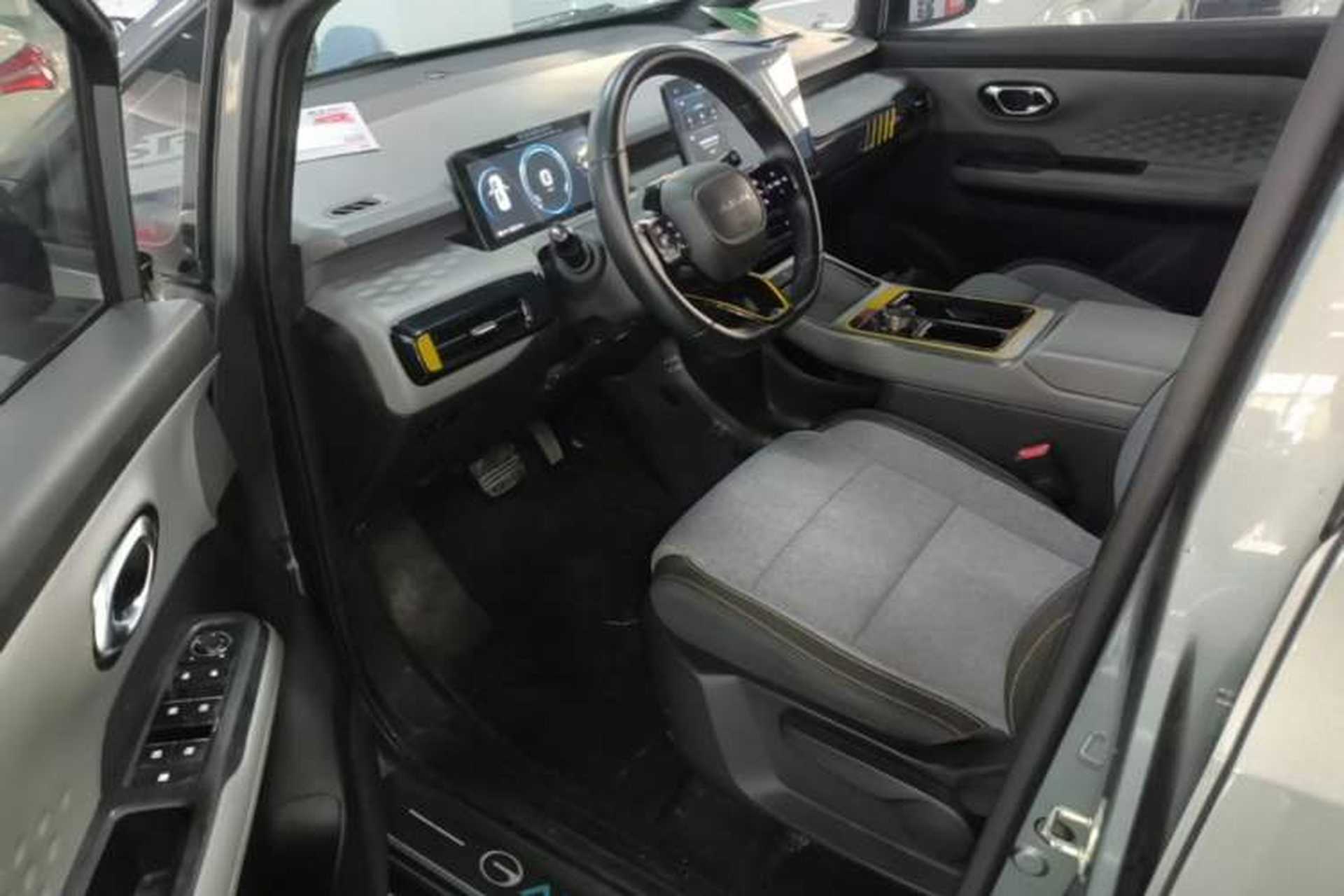 Used AION Y 2022 70 Enjoyment Edition Lithium Iron Phosphate Driver Seat