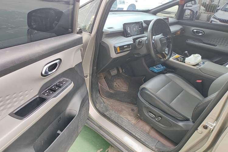 Used AION Y 2022 70 Enjoyment Edition Lithium Iron Phosphate Driver Seat