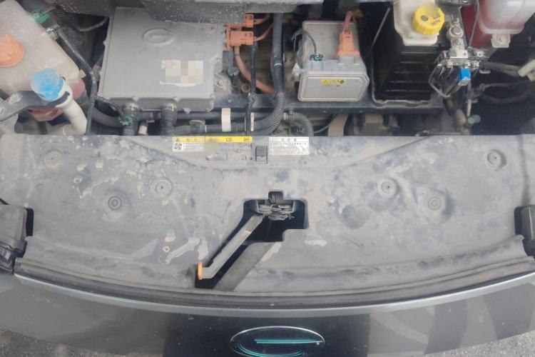 Used AION Y 2022 80 Ultra-Long Range Edition Engine Bay