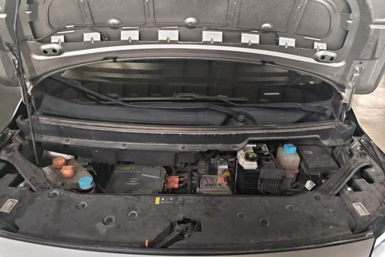 Used AION Y 2022 Plus 70 Smart Edition Engine Bay