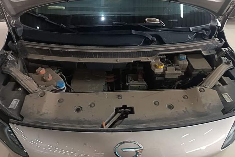 Used AION Y 2022 Plus 70 Smart Edition Engine Bay