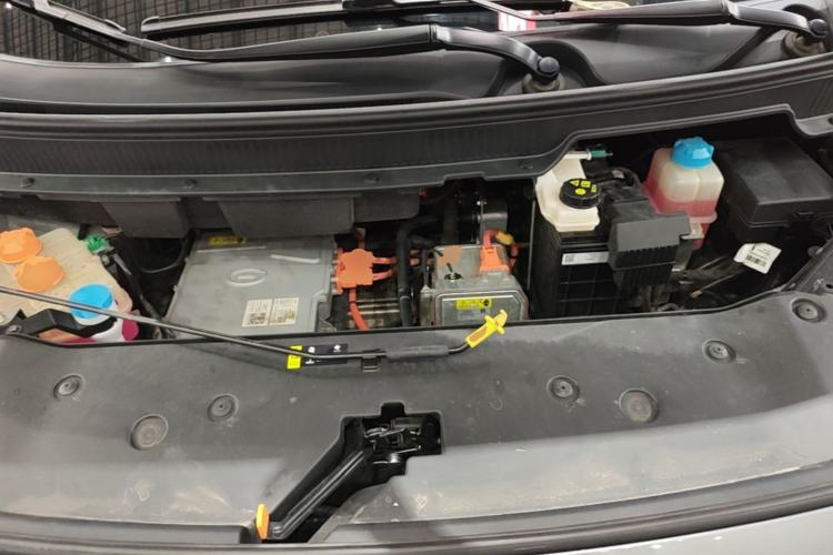 Used AION Y 2022 Plus 70 Smart Edition Engine Bay