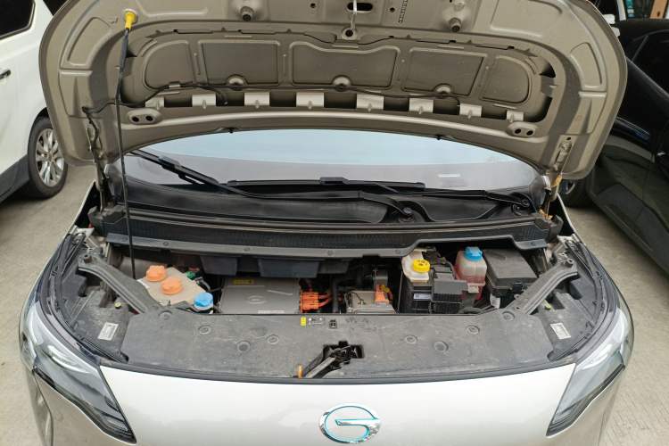Used AION Y 2022 Plus 70 Smart Edition Engine Bay
