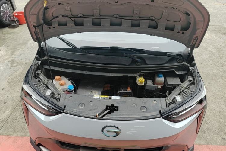 Used AION Y 2022 70 Tech Edition Lithium Iron Phosphate Engine Bay