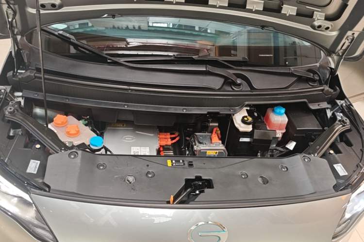 Used AION Y 2022 Plus 70 Smart Edition Engine Bay