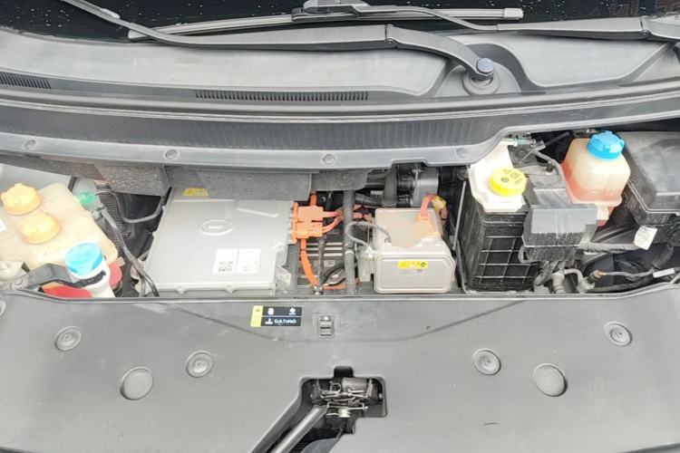 Used AION Y 2022 Plus 70 Smart Edition Engine Bay
