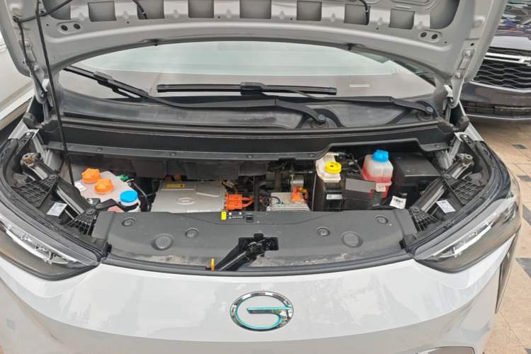 Used AION Y 2022 70 Intelligent Edition Lithium Iron Phosphate Engine Bay