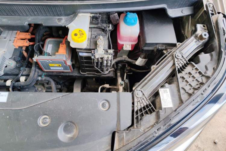 Used AION Y 2022 70 Enjoyment Edition Lithium Iron Phosphate Engine Bay Left