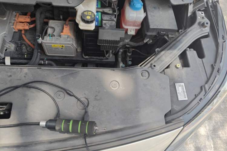 Used AION Y 2022 Plus 70 Smart Edition Engine Bay Left