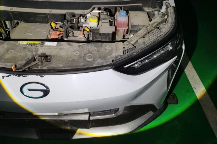Used AION Y 2022 70 Tech Edition Lithium Iron Phosphate Engine Bay Left
