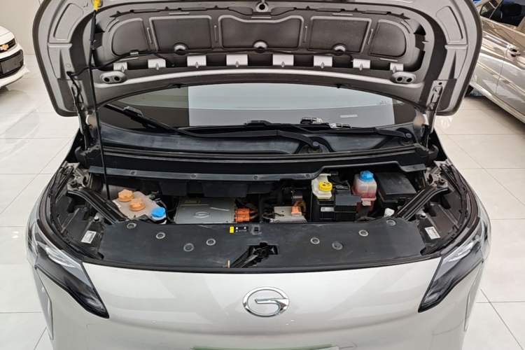 Used AION Y 2022 Plus 70 Smart Edition Engine Bay