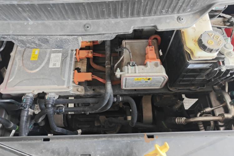 Used AION Y 2022 Plus 70 Smart Edition Engine Bay