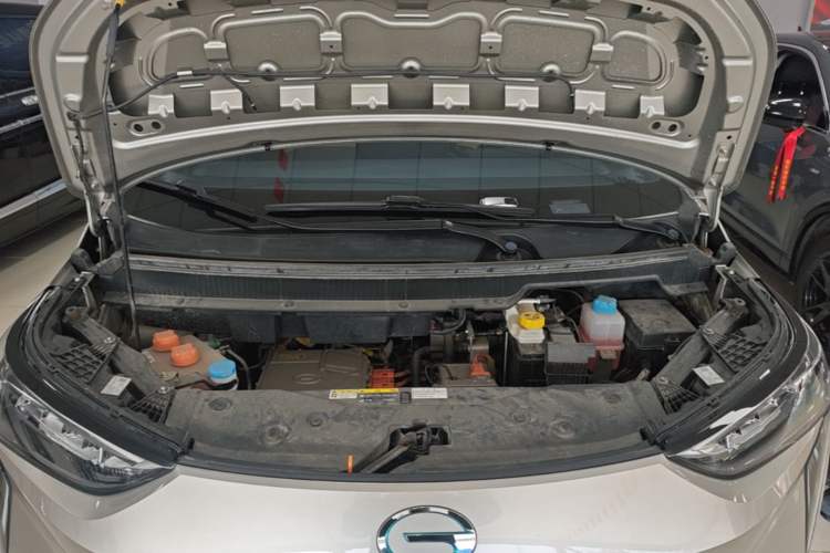 Used AION Y 2022 Plus 70 Smart Edition Engine Bay