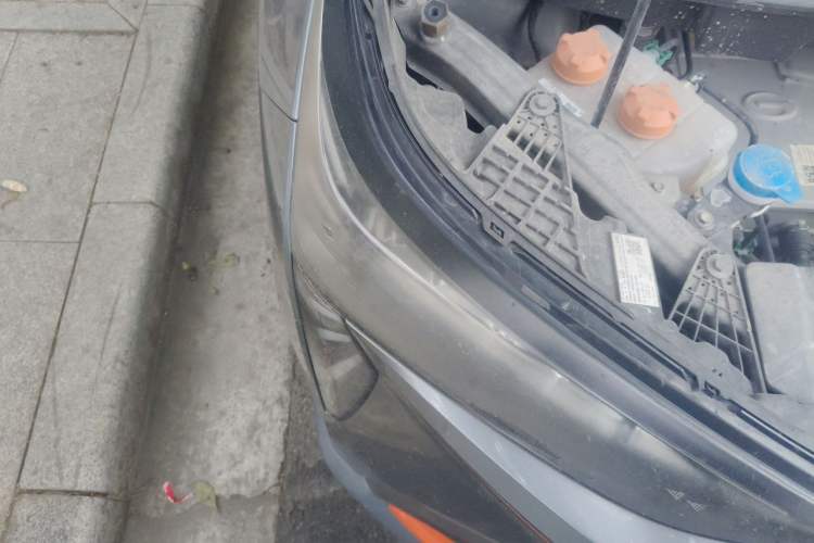 Used AION Y 2022 80 Ultra-Long Range Edition Engine Bay Right