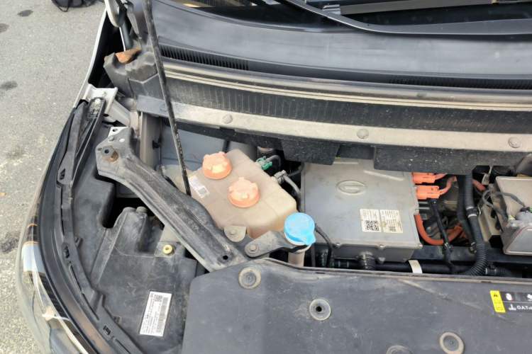 Used AION Y 2022 Plus 70 Smart Edition Engine Bay Right