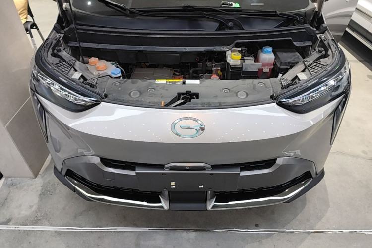 Used AION Y 2022 70 Intelligent Edition Lithium Iron Phosphate Engine Bay