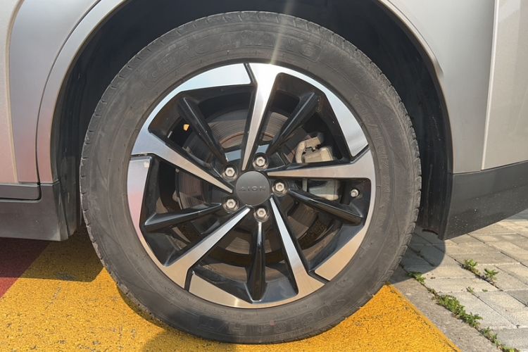 Used AION Y 2022 Plus 70 Smart Edition Exterior 13