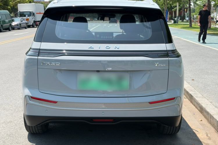 Used AION Y 2022 Plus 70 Smart Edition Exterior 3