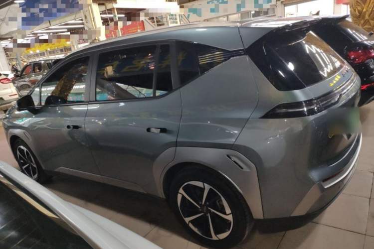 Used AION Y 2022 Plus 70 Smart Edition Exterior 3