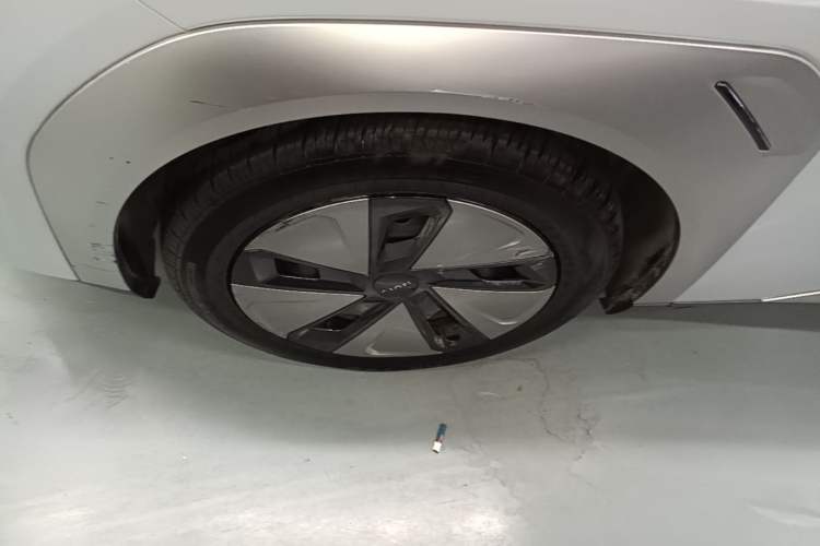 Used AION Y 2022 Plus 70 Smart Edition Exterior 4