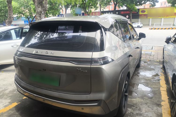 Used AION Y 2022 Plus 70 Smart Edition Exterior 5