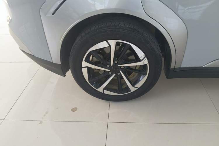 Used AION Y 2022 Plus 70 Smart Edition Exterior 5