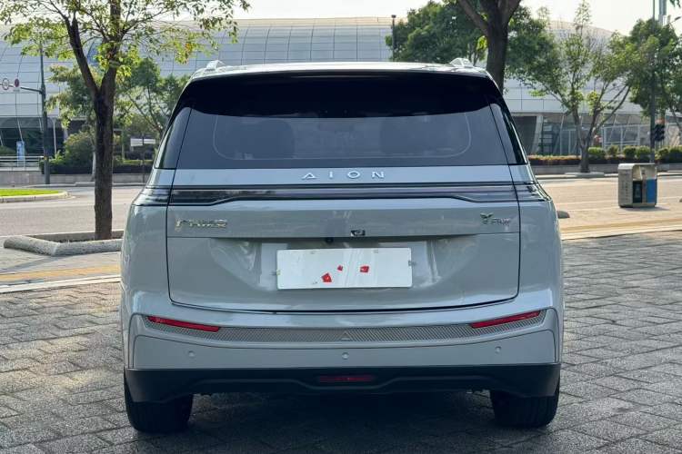 Used AION Y 2022 Plus 70 Smart Edition Exterior 5