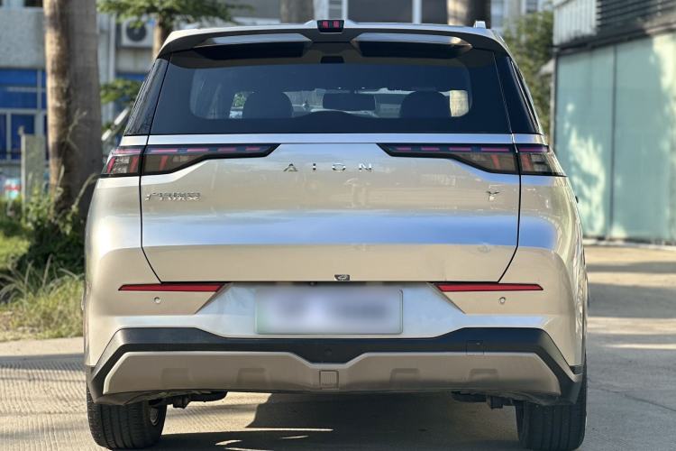 Used AION Y 2022 70 Intelligent Edition Lithium Iron Phosphate Exterior 5