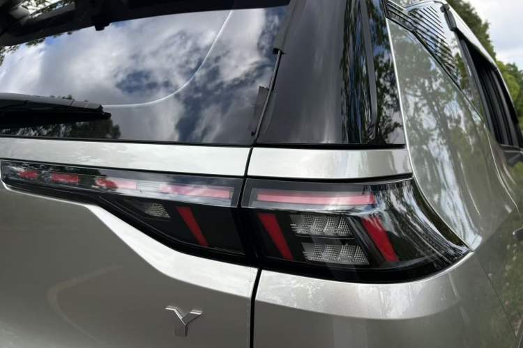 Used AION Y 2022 80 Intelligent Driving Version Exterior 7
