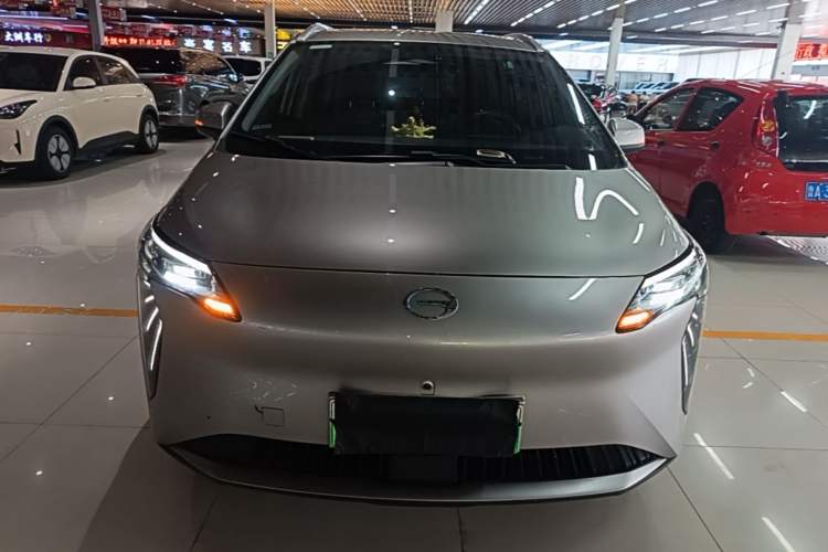 Used AION Y 2022 Plus 70 Smart Edition Front