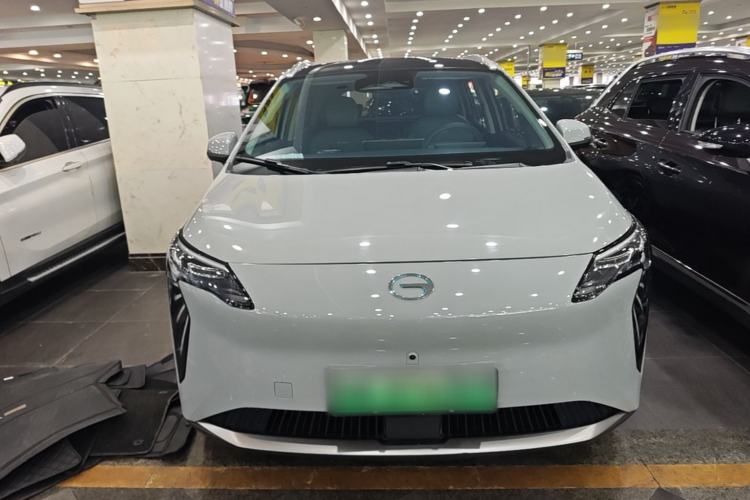 Used AION Y 2022 Plus 80 Smart Edition Front
