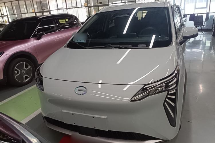 Used AION Y 2022 Plus 70 Smart Edition Front