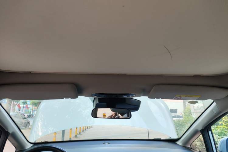 Used AION Y 2022 Plus 70 Smart Edition Headliner