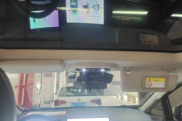 Used AION Y 2022 Plus 70 Smart Edition Headliner