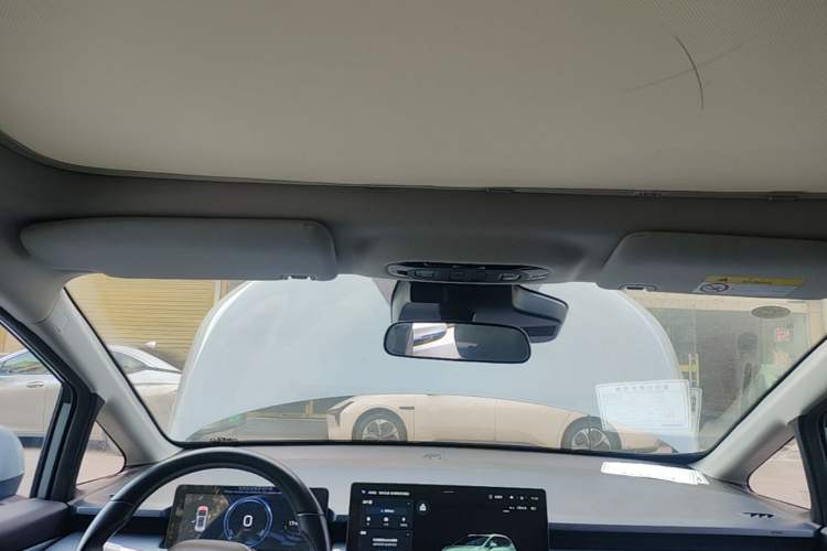 Used AION Y 2022 Plus 70 Smart Edition Headliner