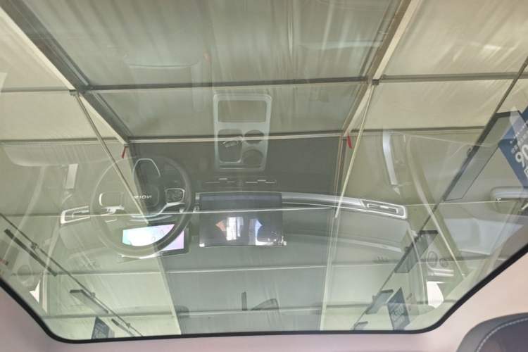 Used AION Y 2022 Plus 70 Smart Edition Headliner