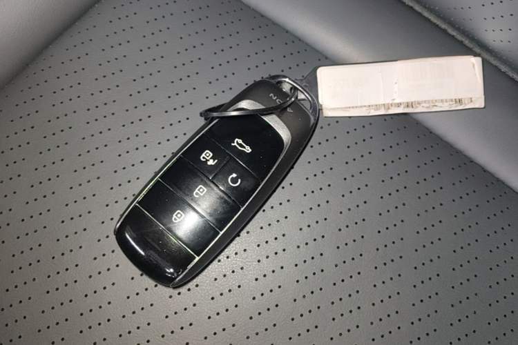 Used AION Y 2022 Plus 70 Smart Edition Interior 1