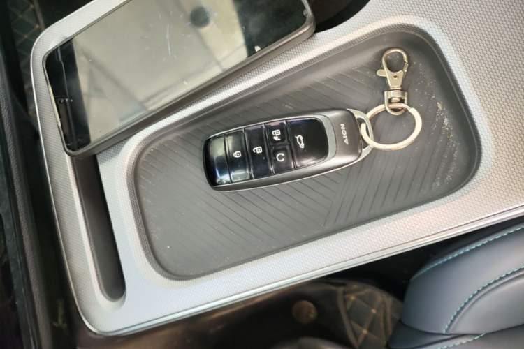 Used AION Y 2022 Plus 70 Smart Edition Interior 1