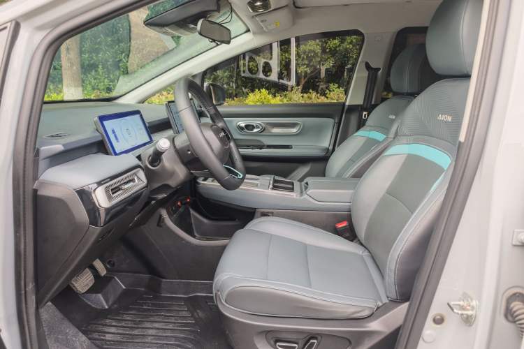 Used AION Y 2022 Plus 80 Smart Edition Interior 2
