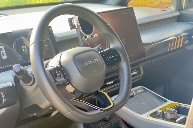 Used AION Y 2022 70 Intelligent Edition Lithium Iron Phosphate Interior 2