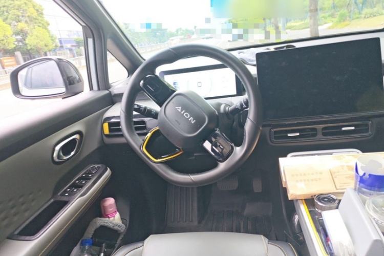 Used AION Y 2022 70 Intelligent Edition Lithium Iron Phosphate Interior 3