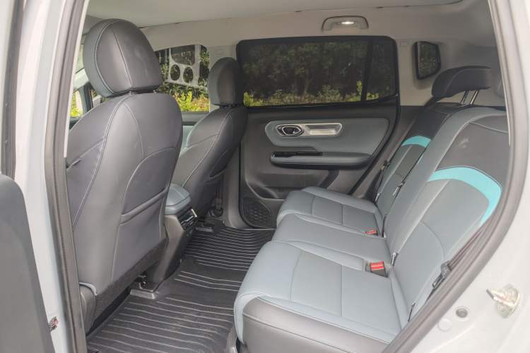 Used AION Y 2022 Plus 80 Smart Edition Interior 4